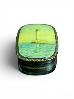 VTG Ukrainian Hand Painted lacquer box “Lighthouse” Odecca 2002  Russian